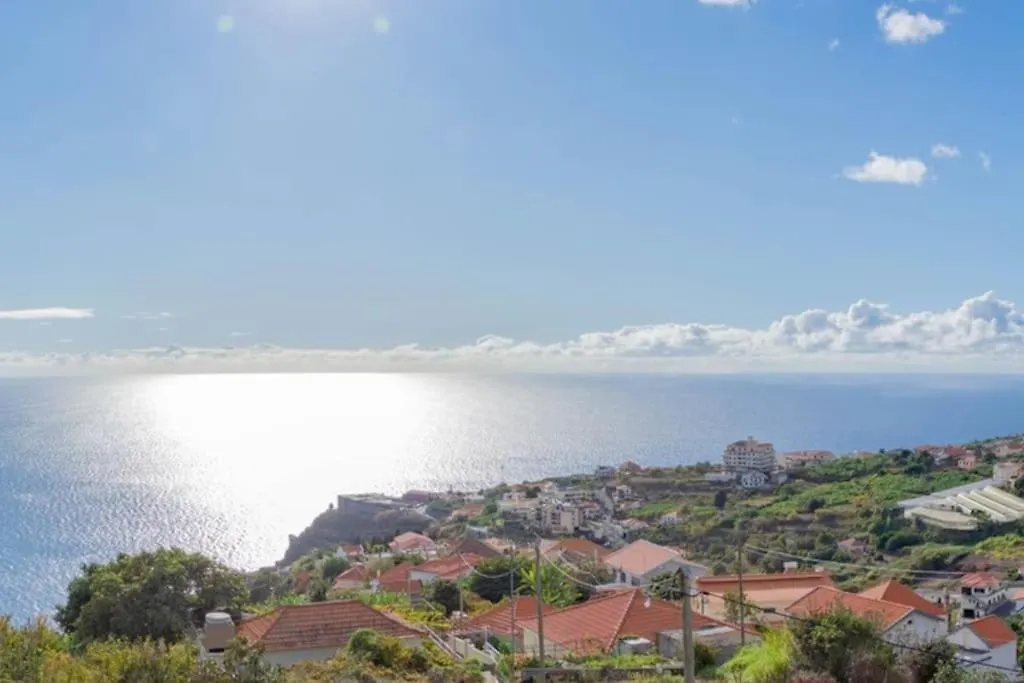 Casa Menezes Sunrise And Sunset Every Day Calheta  Calheta (Madeira)